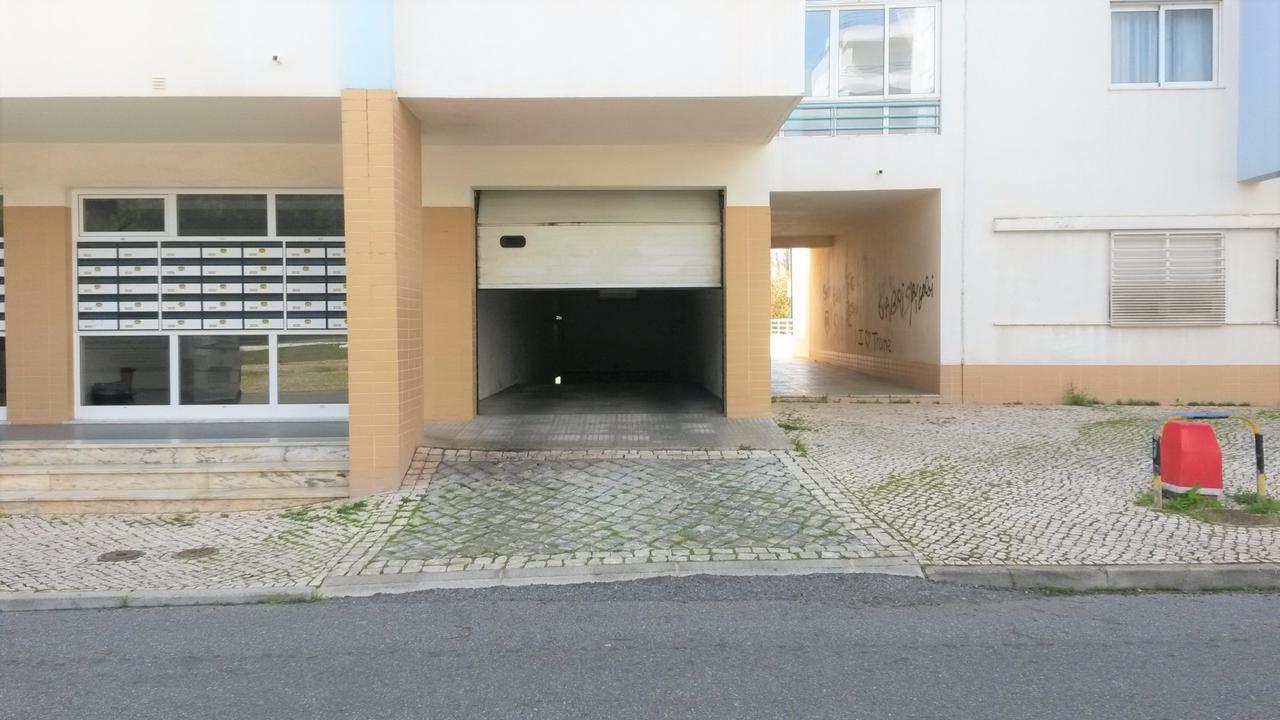 クアルテイラColina Ferias- Garagem & Wifiアパートメント エクステリア 写真